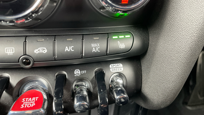 MINI Hatchback 1.5 Cooper Sport 3dr Auto Petrol Hatchback